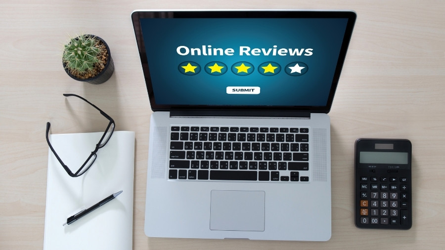 Consult Client Reviews and Opinions